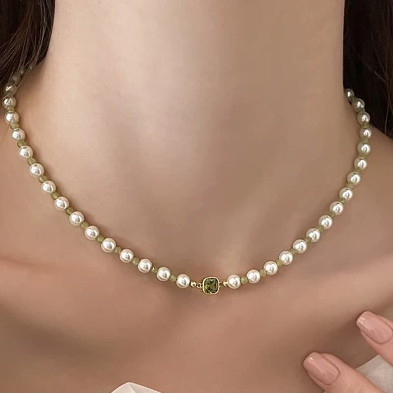 Luxury Style Pearl Necklace For Women Dainty Elegant Collarbone Choker Sweater Chain Accessory