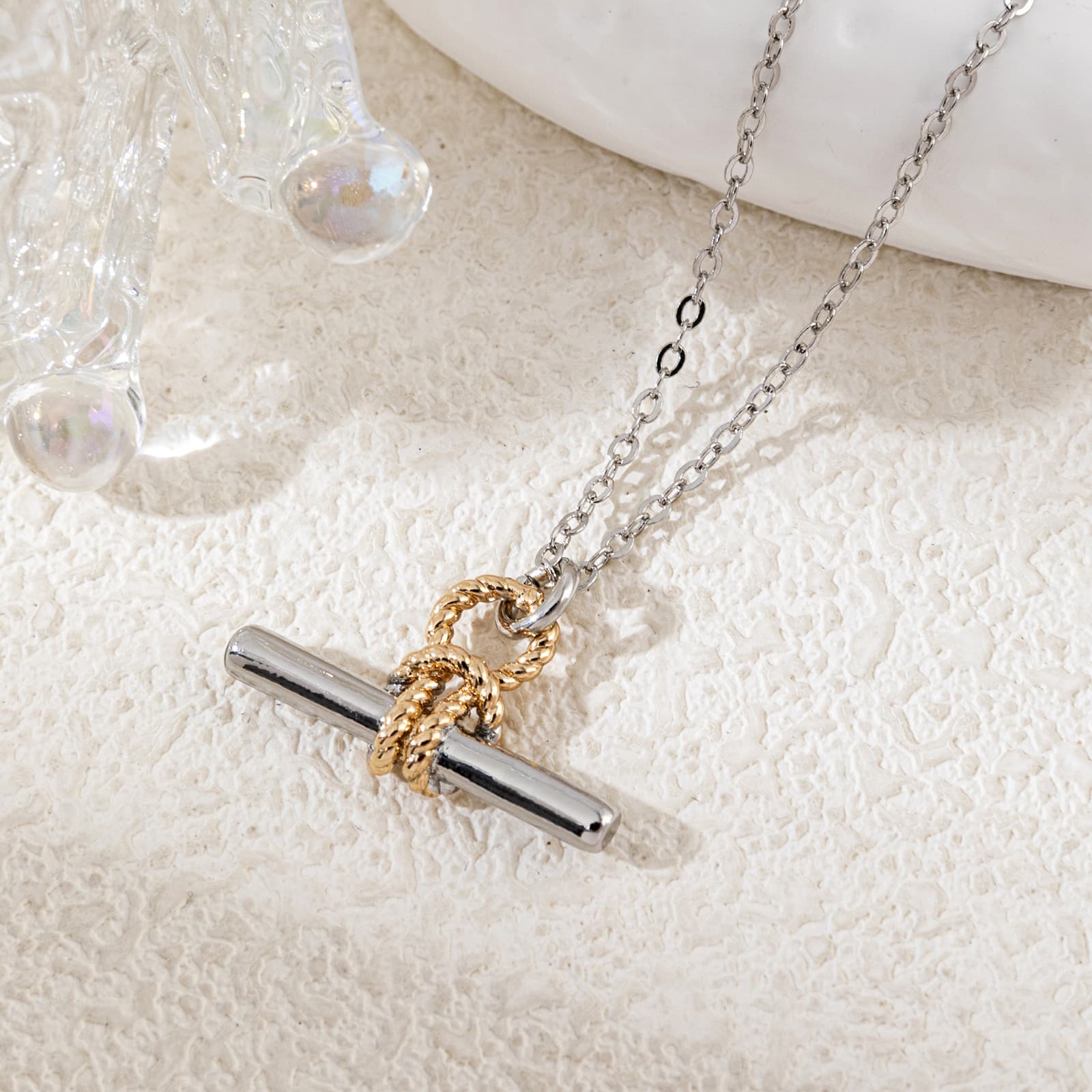 T-shaped Knot Necklace With A Clasp