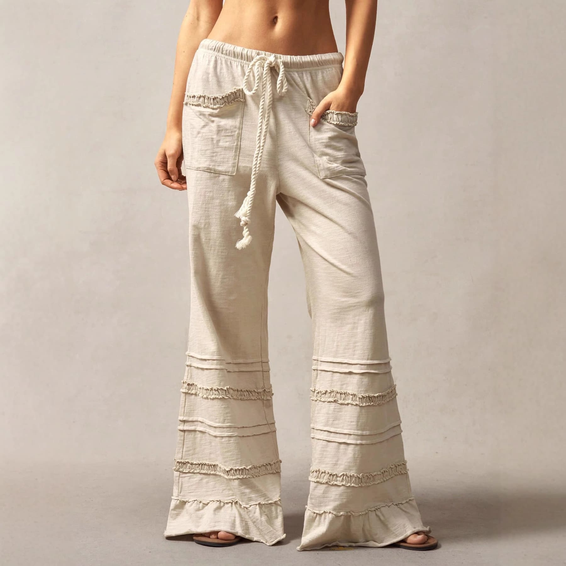 Off-white Drawstring Elastic-waist Wide-leg Casual Pants