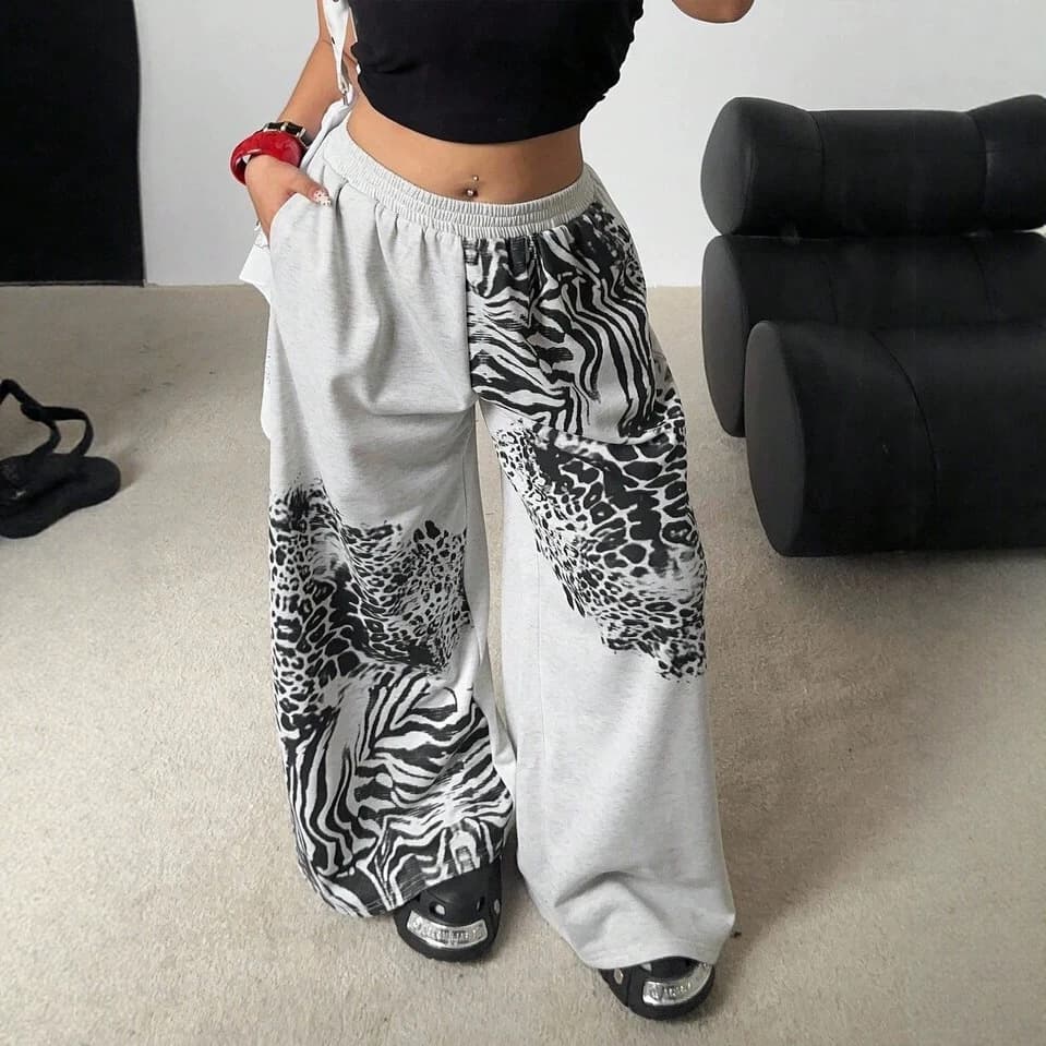 Leopard-print High-waisted Loose-fitting Athletic Pants