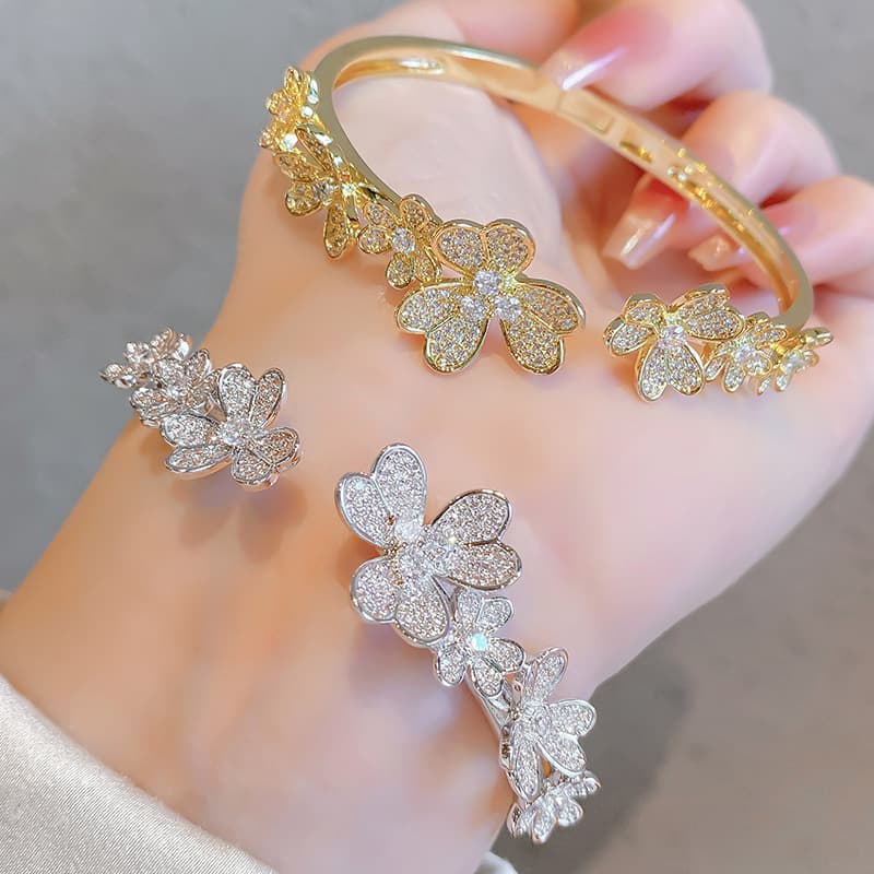 Three Flower Zirconia Open Bracelet For Women, 18K Gold, Six Flower Three-Leaf Zirconia Inlaid Bracelet, Open Bracelet