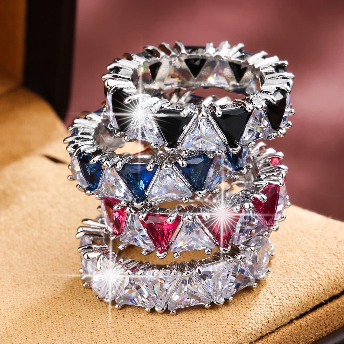 European And American Fashion Triangular Zirconia Full-Encrusted Ring For Women, Gold-Plated And Silver-Plated Couple Rings, Birthday Gift, Light Luxury Jewelry